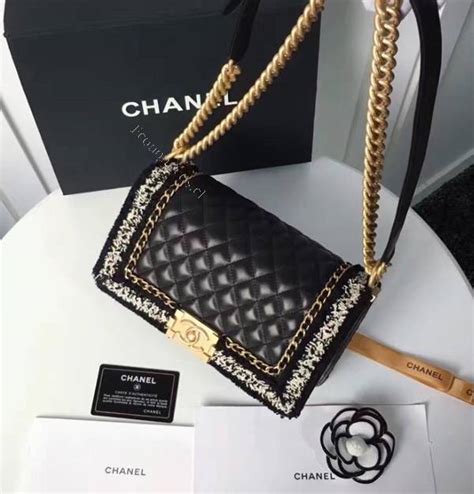 cartera chanel 2.55 precio chile|CHANEL Pre.